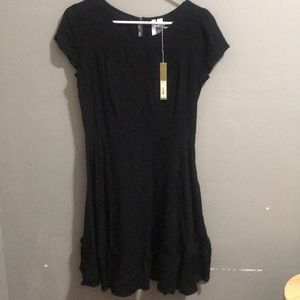 NWT black short sleeve dress